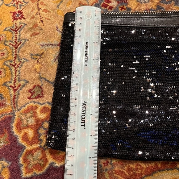 Ann Taylor Black sequin zipper pouch - Picture 5 of 5